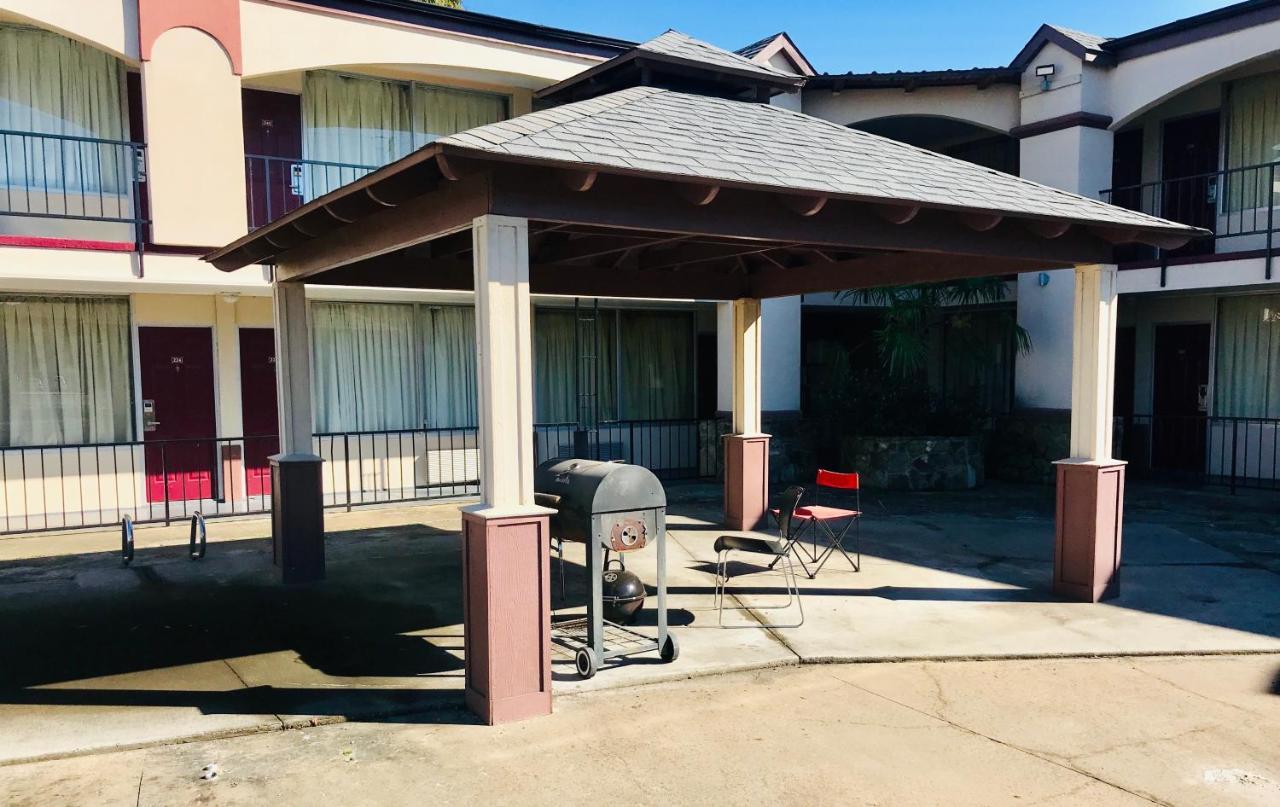 Executive Inn Texarkana Extérieur photo